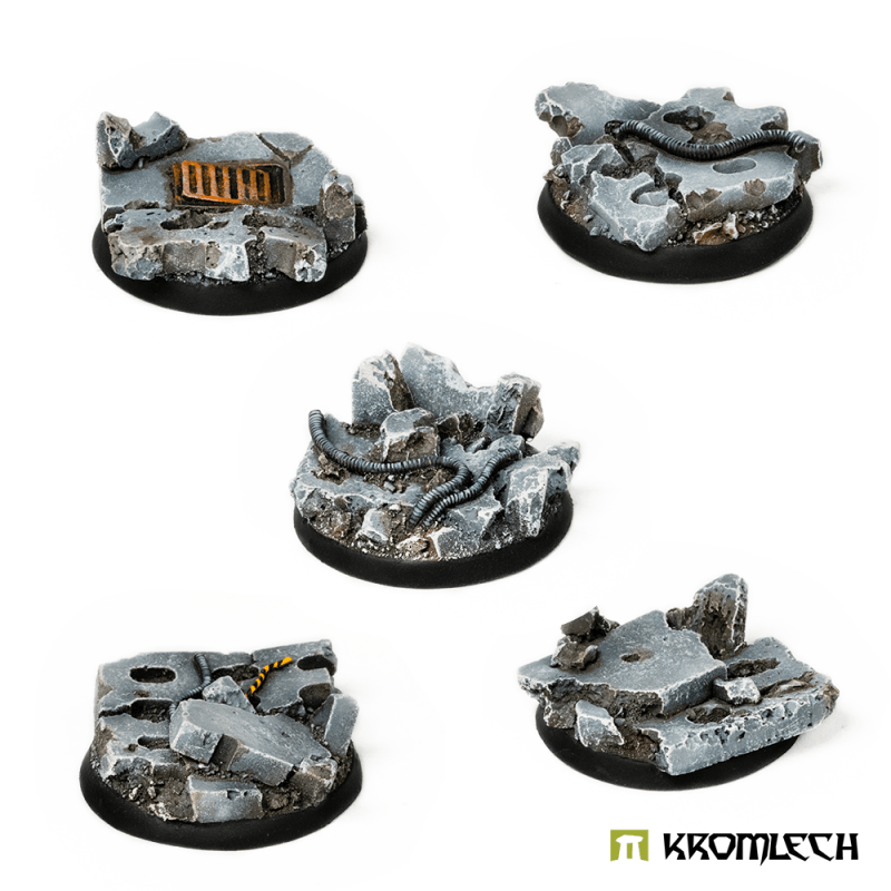 Five painted Kromlech KRRB014 32mm round bases with broken concrete, ventilation grate, pipes and rubble detail