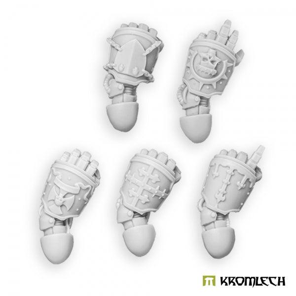 Kromlech Imperial Crusaders Power Gloves - Left (5) KRCB300 - Hobby Heaven