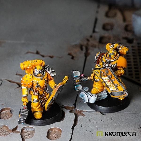 Kromlech Omega Legion Helmet Heads (10) KRCB308 - Hobby Heaven