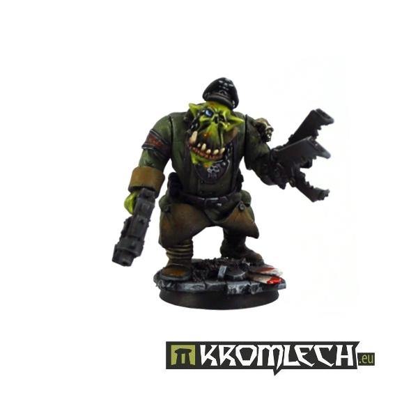 Kromlech Orc Assault Greatcoat Squad (10) [armoured bodies] KRM071 - Hobby Heaven