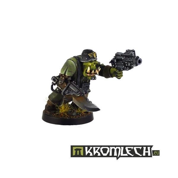 Kromlech Orc Assault Greatcoat Squad (10) [armoured bodies] KRM071 - Hobby Heaven